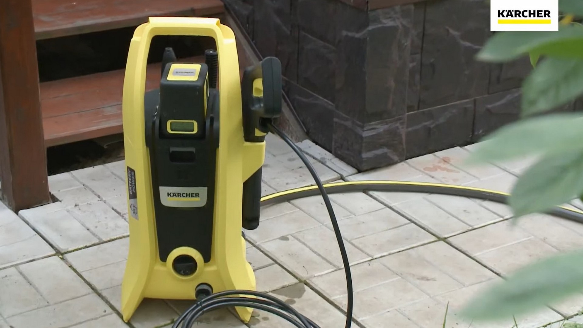 Мойка высокого давления аккумуляторная Karcher K2 Battery - Купить по  доступной цене в интернет-магазине AquaMarket ⬥ Доставка по Дальнему  востоку - Код товара 434028